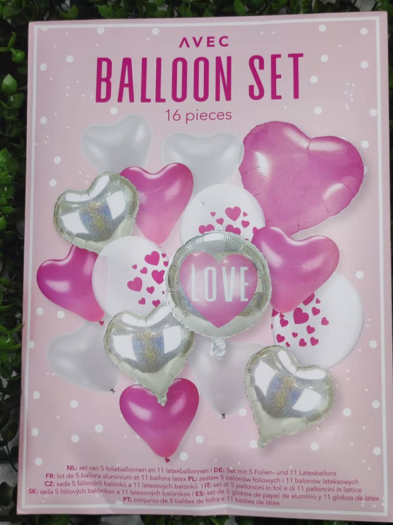 Kit Ballons 16 pièces Saint Valentin Diverses Variantes