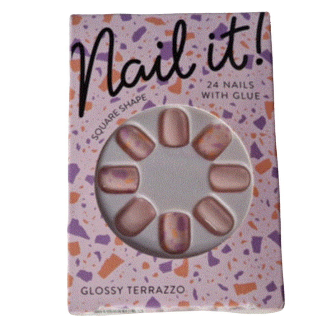 Faux ongles à coller Nail It Diverses Variantes