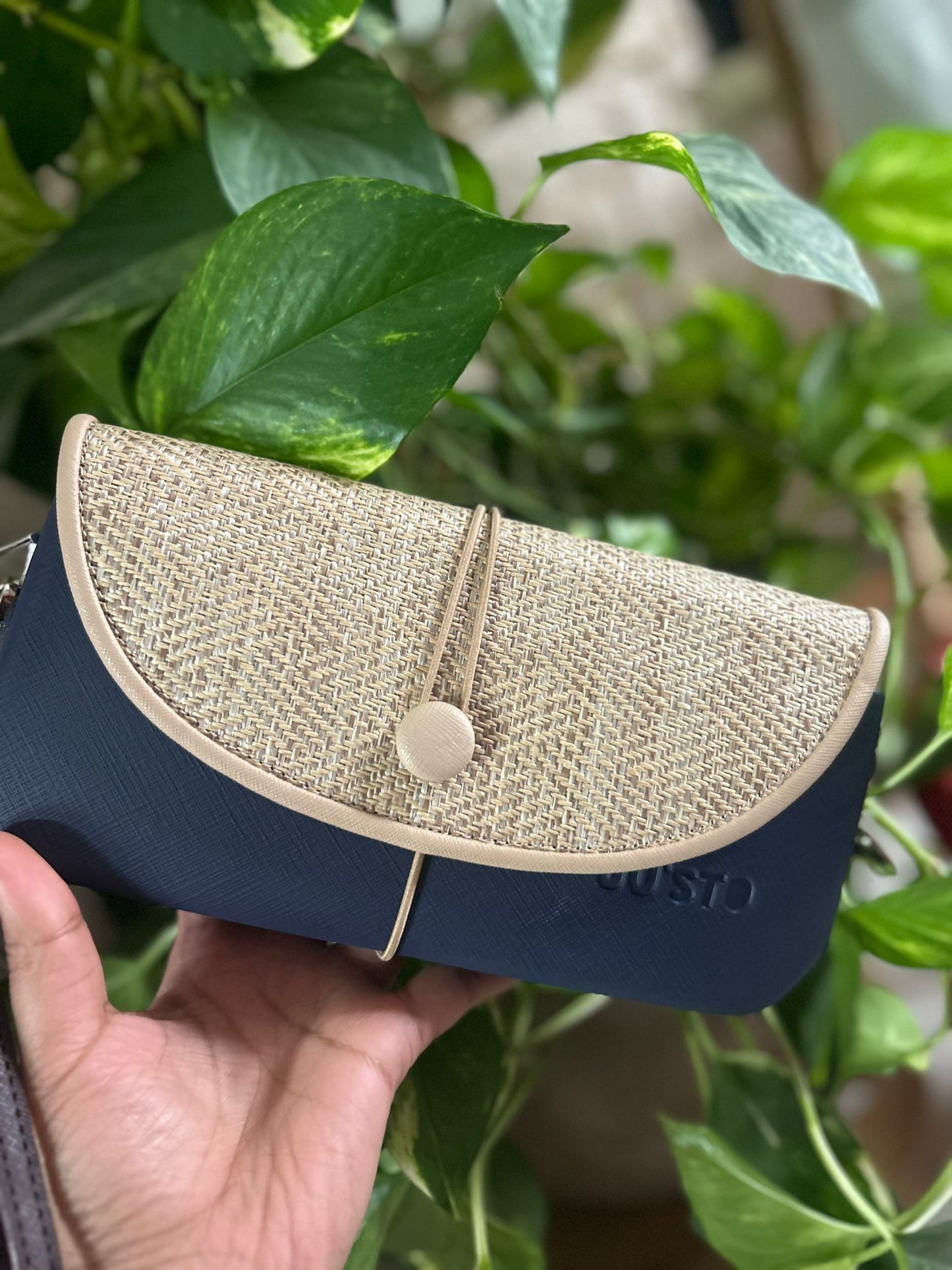 Pochette Ju'stO avec coque en plastique Diverses Variantes
